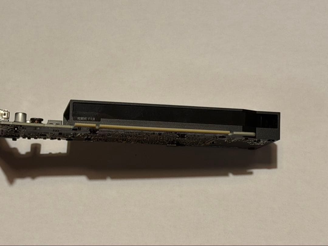 NVIDIA RTX A1000 グラフィックボード 本体