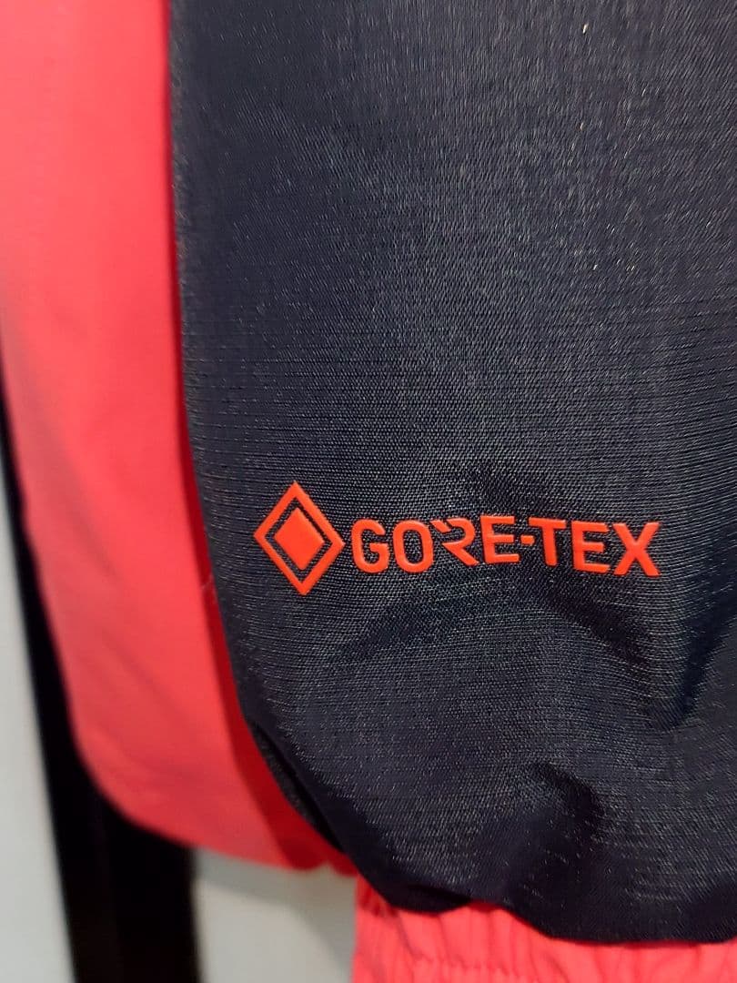 【美品】VOLCOM ArthurLongo GORE-TEX ジャケット