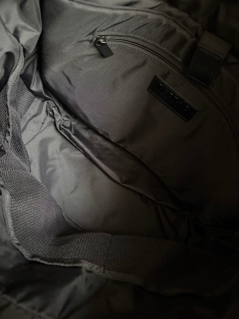 BAOBAO ISSEI MIYAKE メッセンジャー