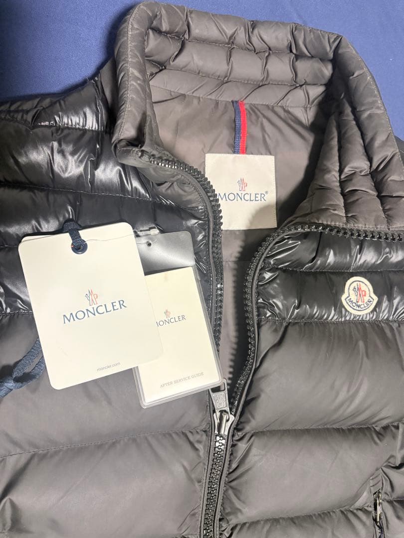 モンクレール ダウンベストDUPRES サイズ2 ブラック