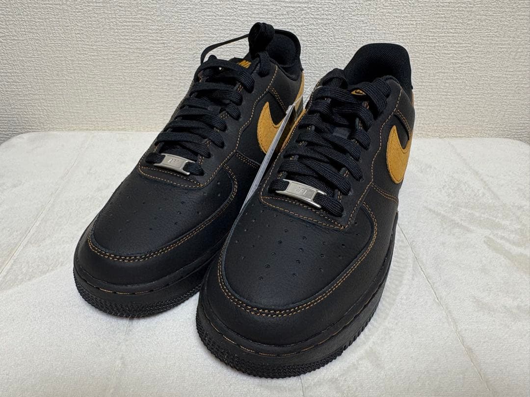 靴 Nike Air Force 1 Low '07 LV8 27.5cm