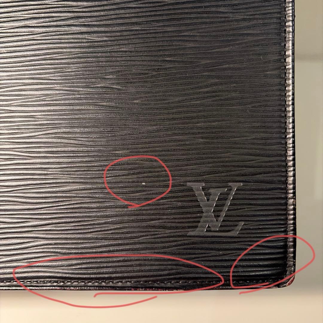 ルイヴィトン【LOUIS VUITTON】ヴィトン エピ　オンブル　ノワール