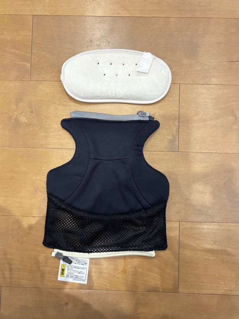 【付属品完備】Aprica アップリカ ラクリス ブラック　抱っこ紐