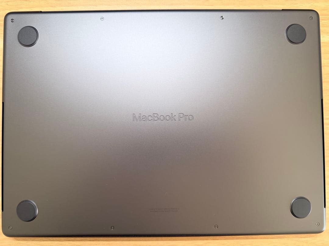 【ほぼ未使用】14インチ MacBook Pro (M4, 16GB, 1TB)