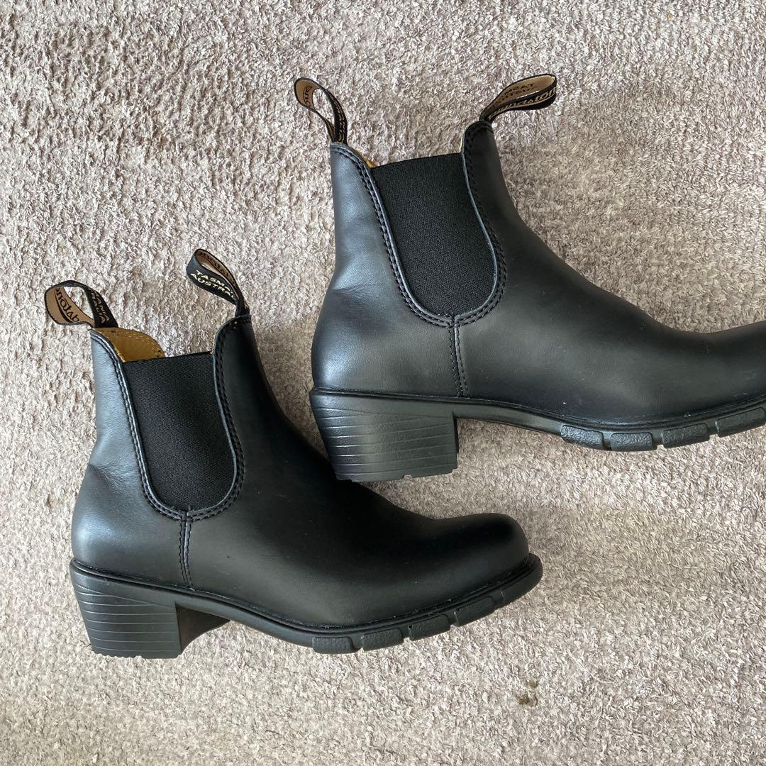 ブランドストーン　ブラック サイドゴアブーツ 中ヒール