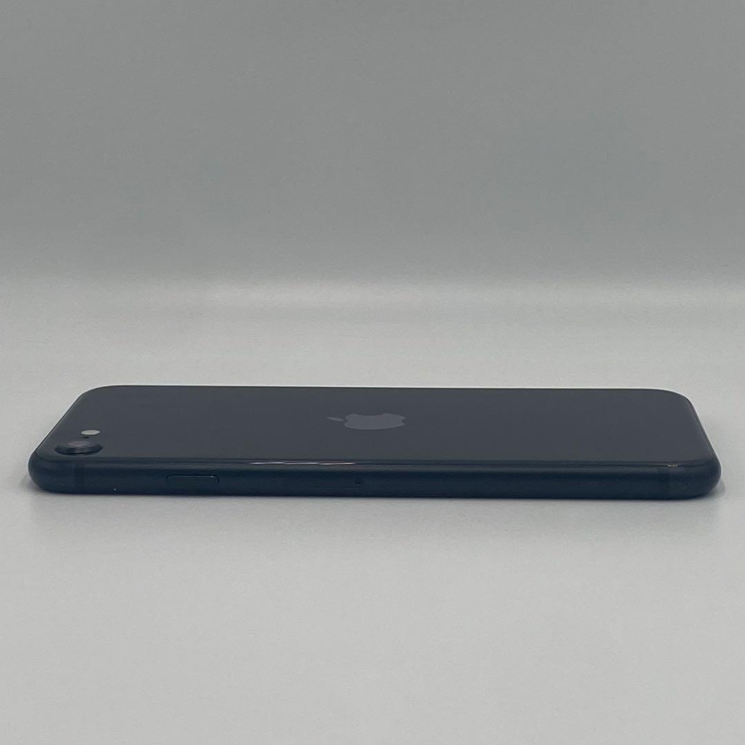 Apple iPhone SE 64GB (MHGP3J/A) 美品 ブラック