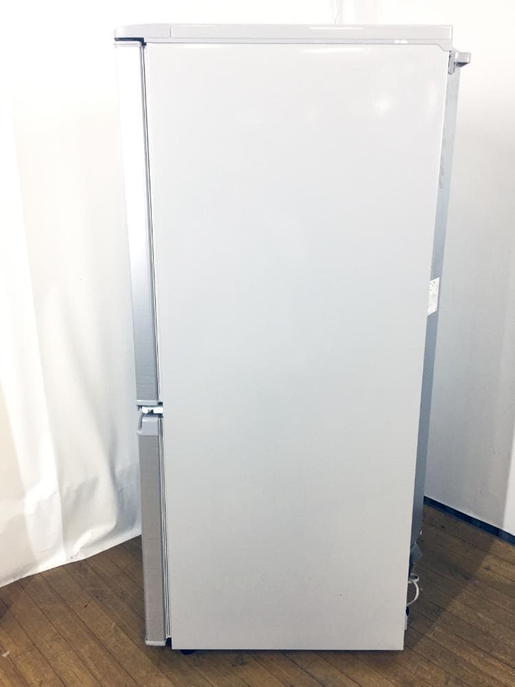 30日迄！送料無料◆中古★SHARP 137L 冷蔵庫【SJ-D14A-S】