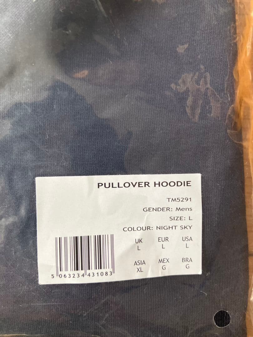 オラクル　レッドブルレーシング　パーカー　Lサイズ