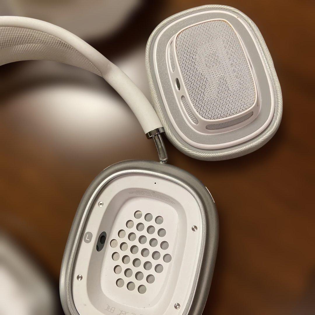 AirPods MAX シルバー ワイヤレスヘッドホン　 本体 ケース付き箱無し