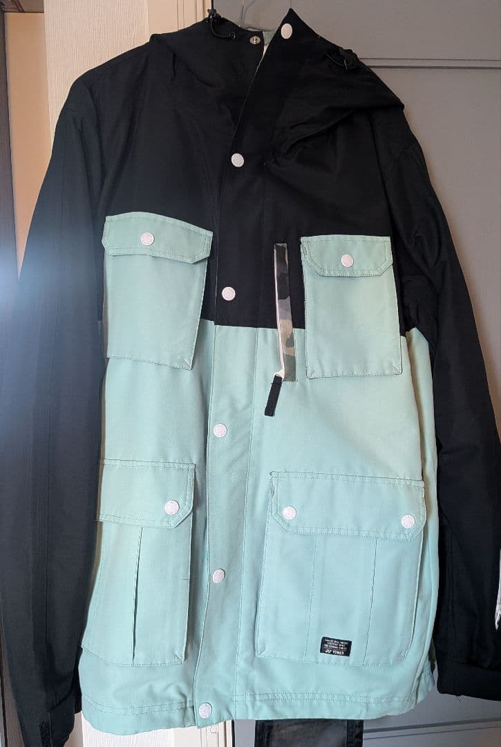 YONEX　スノーボードジャケット　ミントグリーン