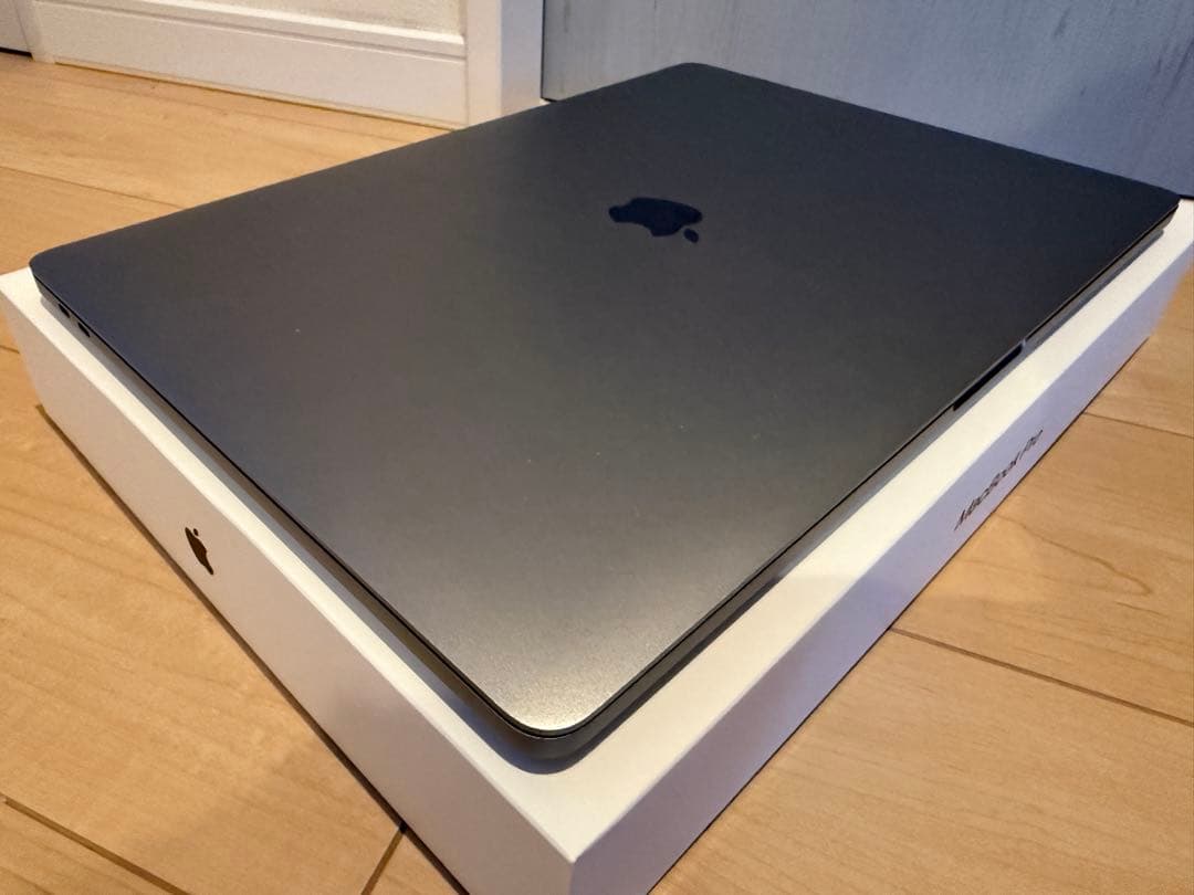 MacBookPro2019 16インチ corei7 16GB 1TB