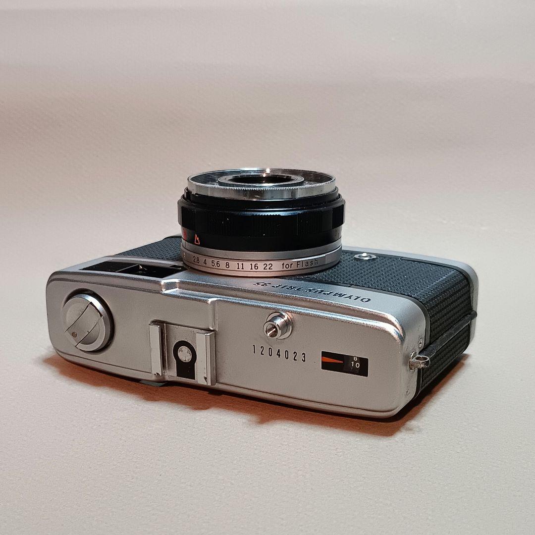 フィルムカメラ【整備、完動品、美品】オリンパス　トリップ35