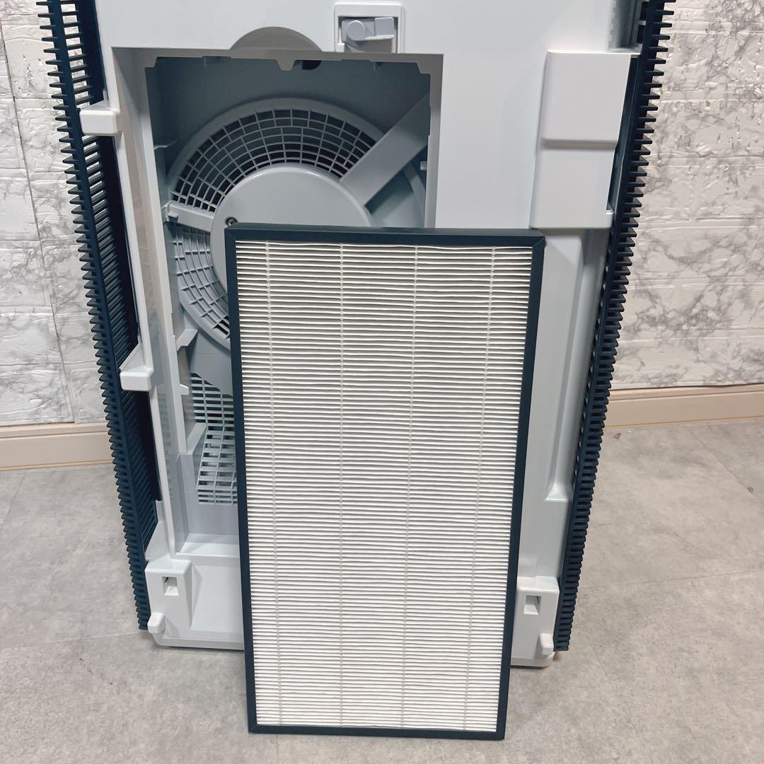 Panasonic F-MV2100 次亜塩素酸空間除菌脱臭機　2021年製