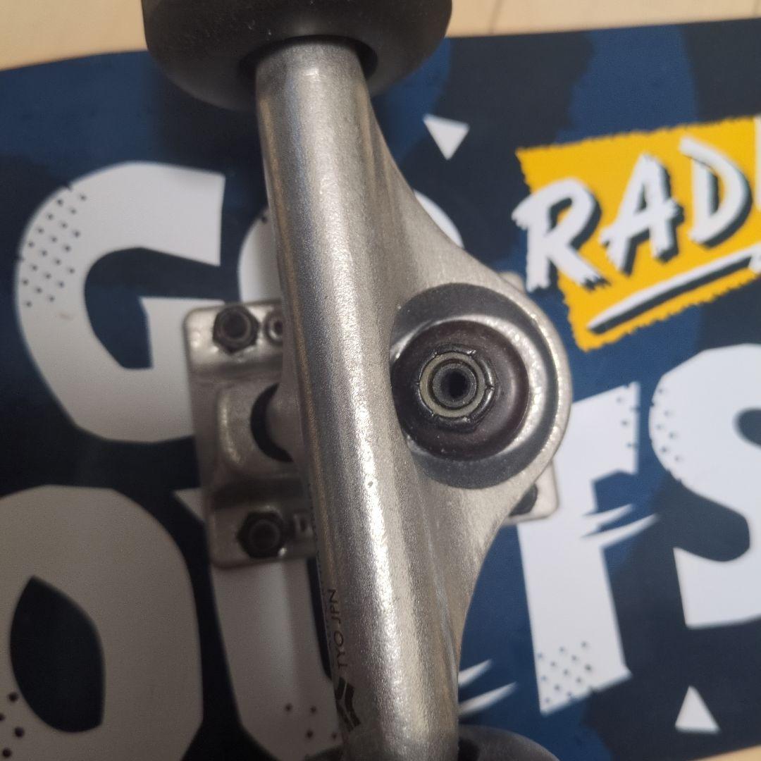 DBH×DESTRUCTO コンプリートスケートボード 未使用 7.25 キッズ