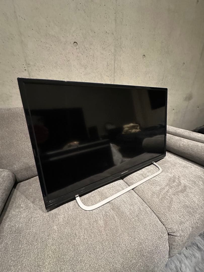 【極美品】送料込み ネクシオン LEDディスプレイ WS-TV3255B