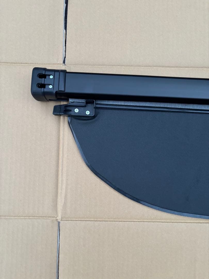 トヨタ カローラツーリング トノカバー