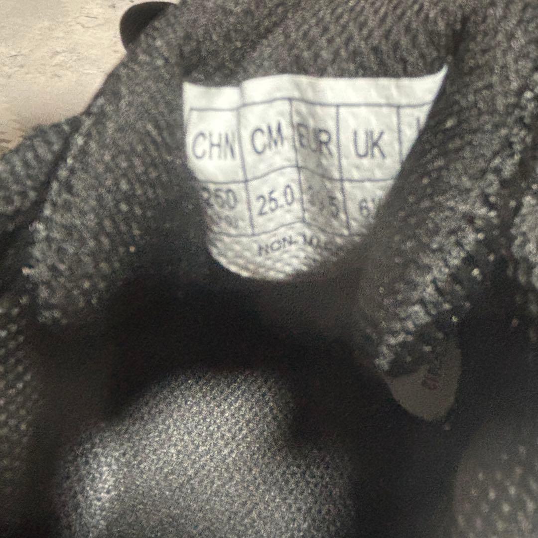 【新品未使用】YONEX SONICAGE 25cm テニスシューズ