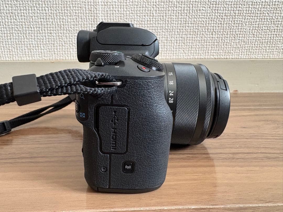 k*u様 Canon EOS Kiss M レンズキット