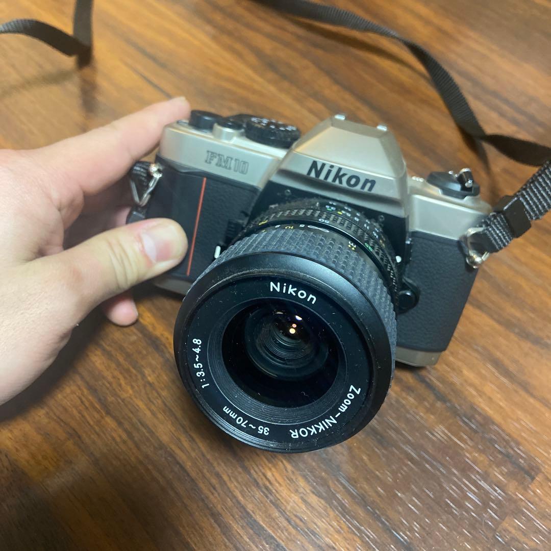 Nikon ニコン FM10 & Zoom-NIKKOR 35-70mm