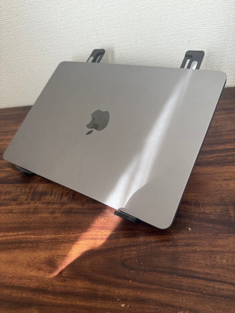 MacBook Air M2 2022 13.6インチ　スペースグレイ