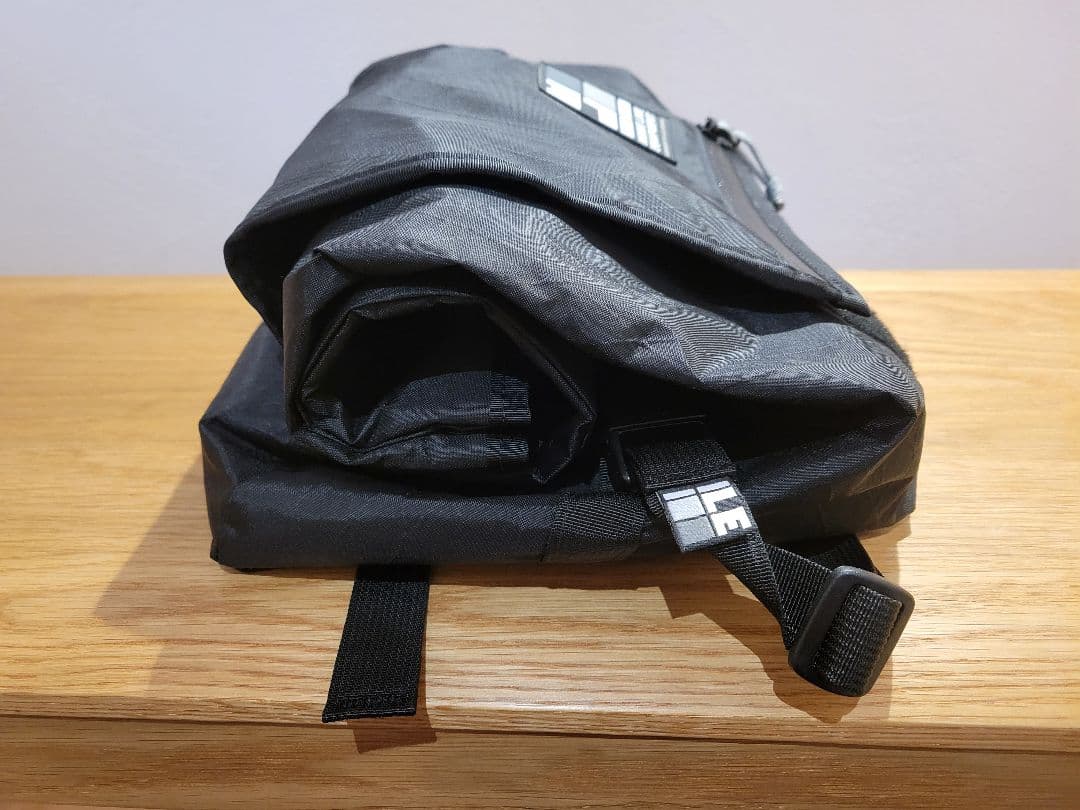 アクセサリー ILE porteur rack bag small x-pac/black