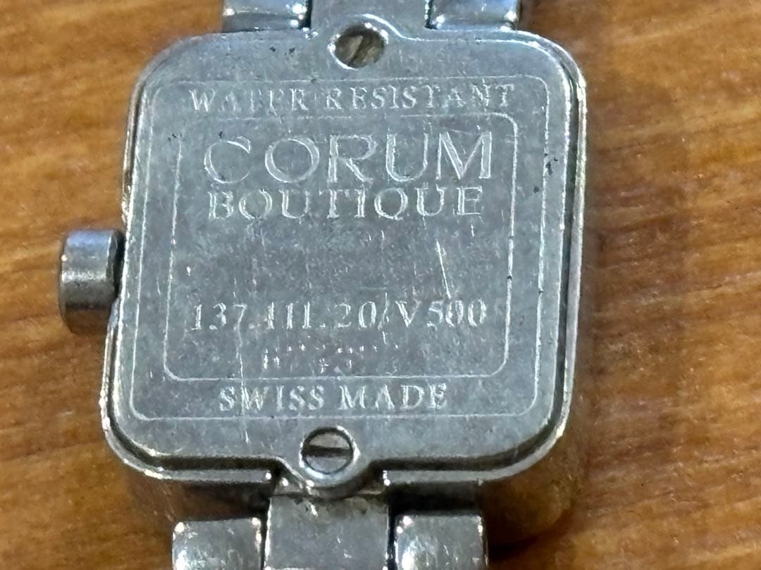 CORUM 腕時計