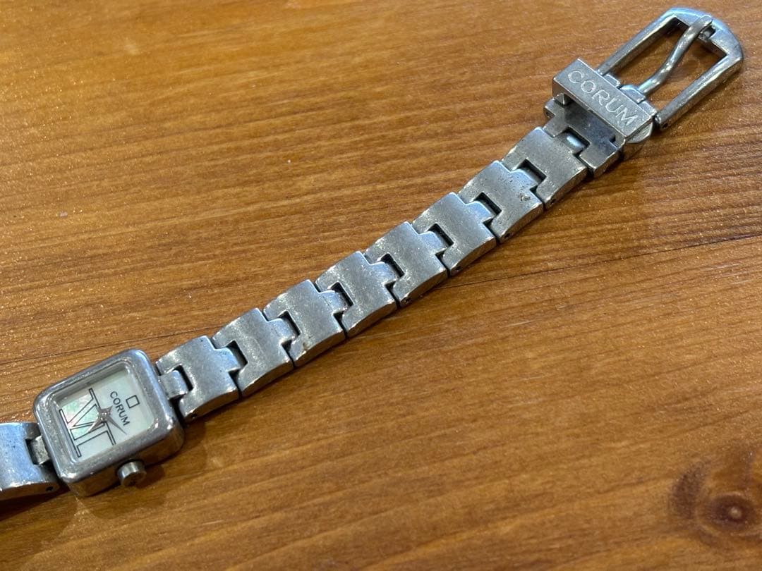CORUM 腕時計