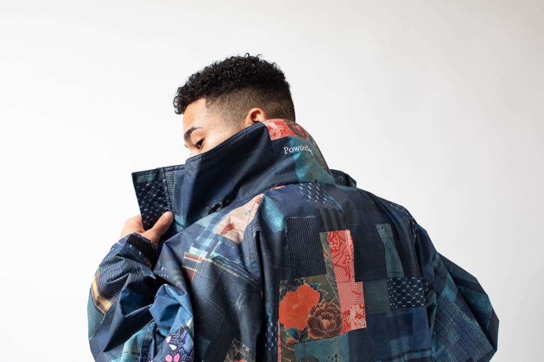 ジャケット・アウター Columbia x atmos Powder Keg Txt Parka