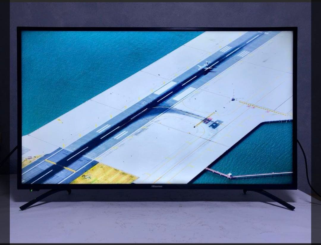 【美品】【 新生活応援】 43インチ４K液晶テレビ　ハイセンス