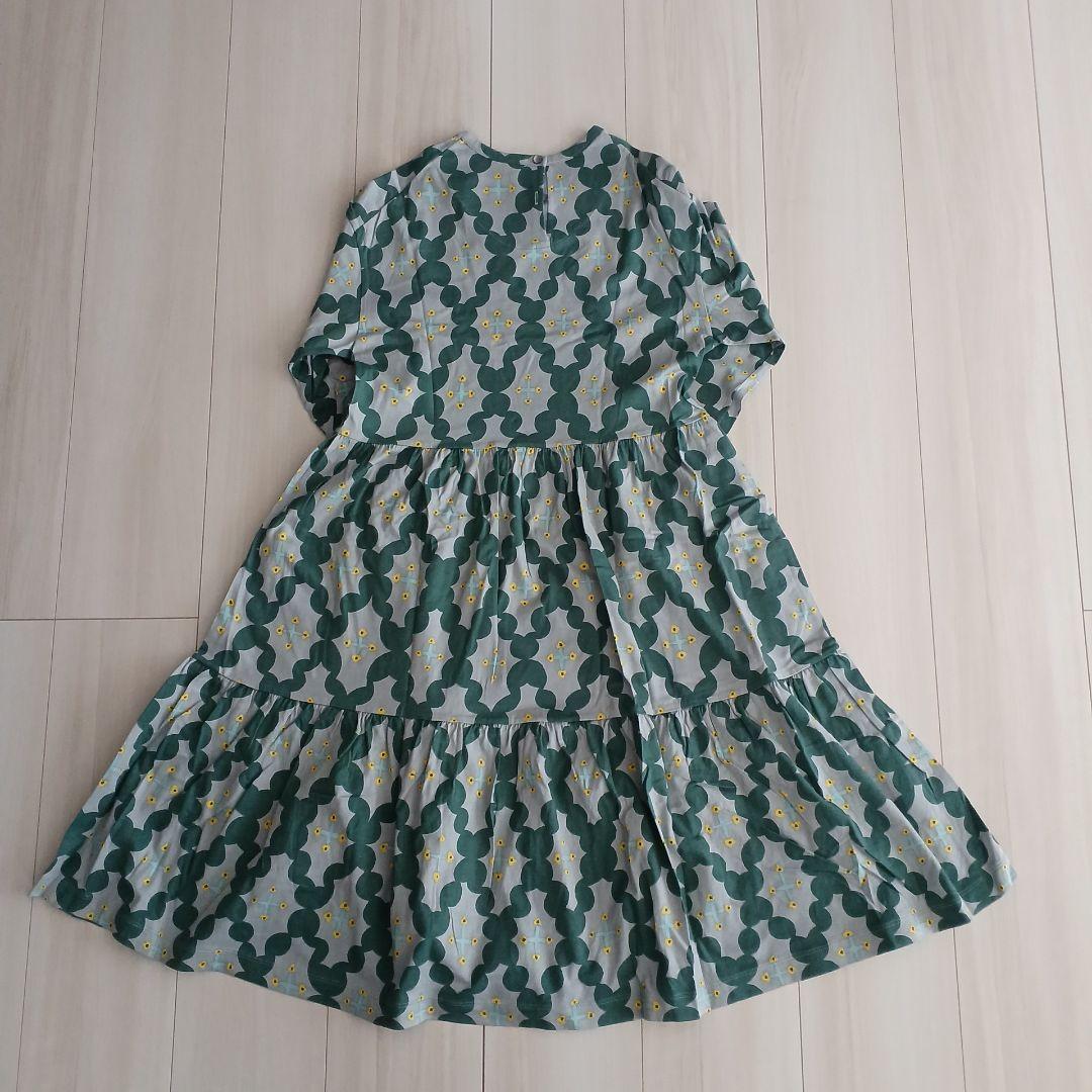 【150】minä perhonen 七分袖花柄ワンピース