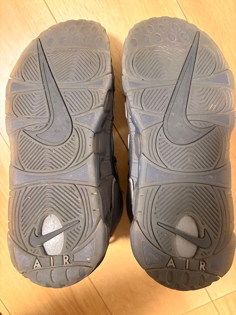 Nike Air More Uptempo モアテン　コピーペースト　グレー