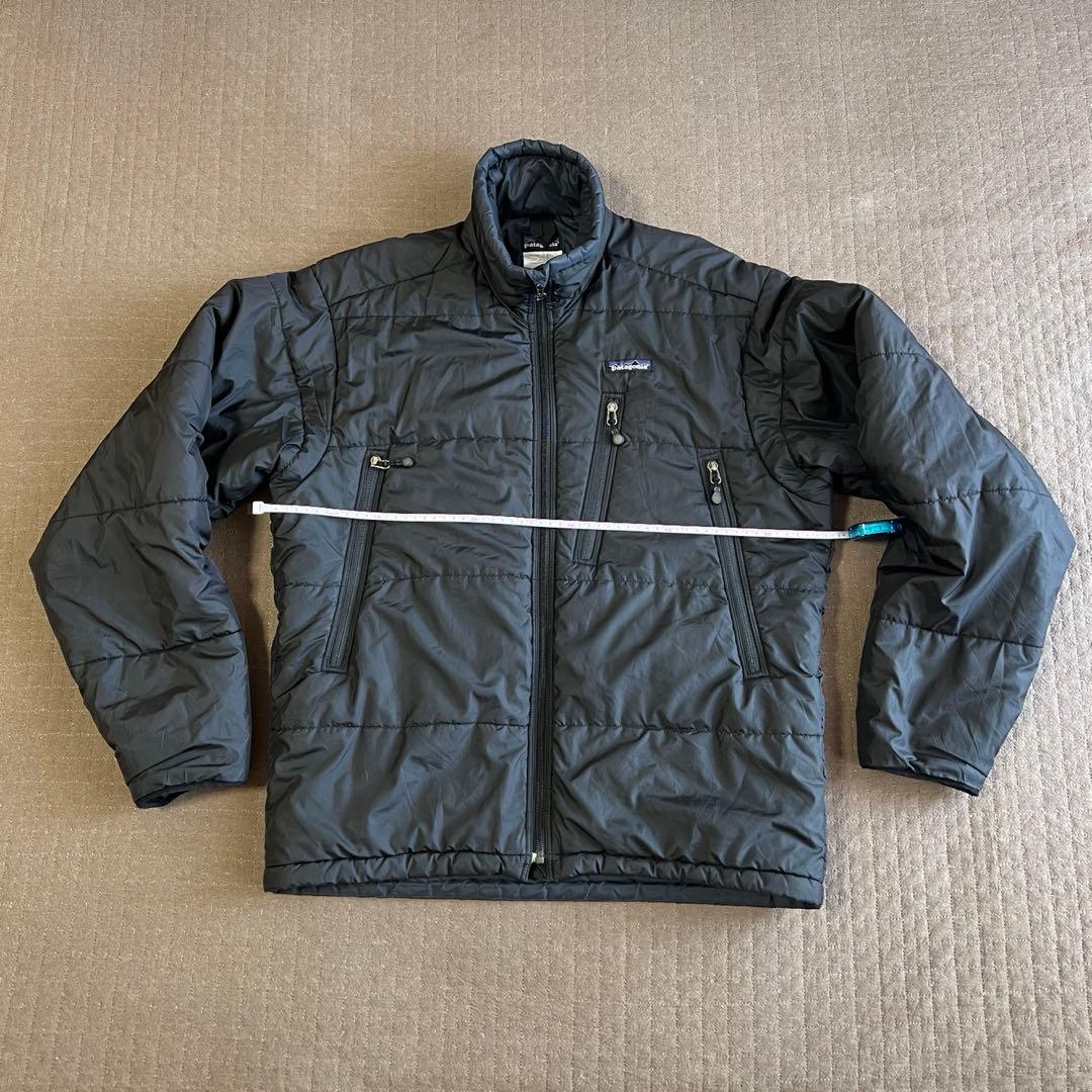 F*1様 patagonia ブラック ナイロンジャケット Sサイズ　日本Ｌ