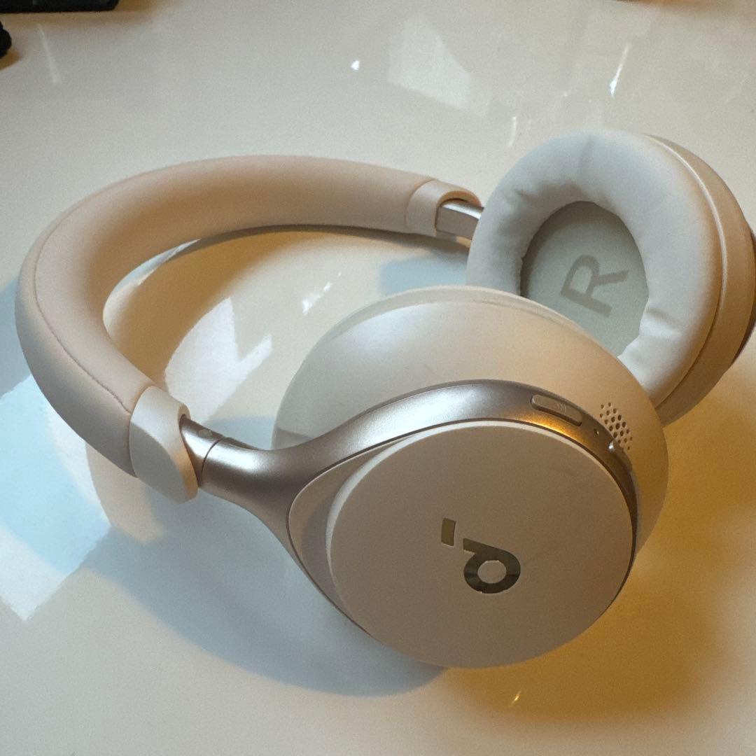 【美品】Ankerワイヤレスヘッドホン ホワイト