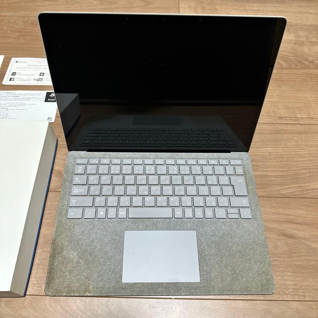 Microsoft Surface Laptop 第1世代