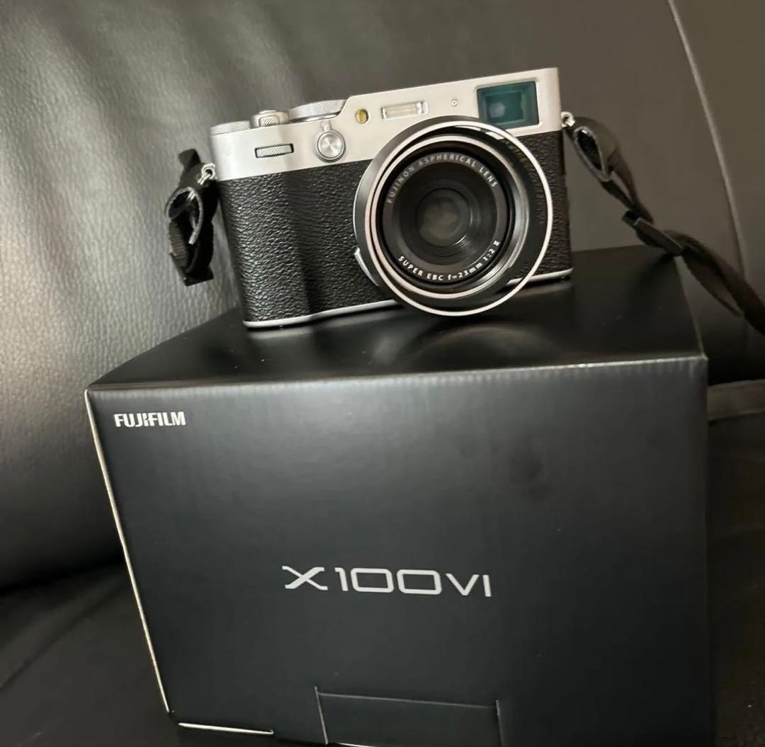 FUJIFILM 富士フィルム X100VI シルバー