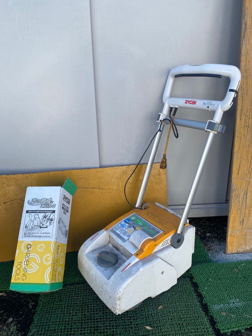 電子芝刈機 LM-2310 神奈川県大和市の出品、引き取り限定