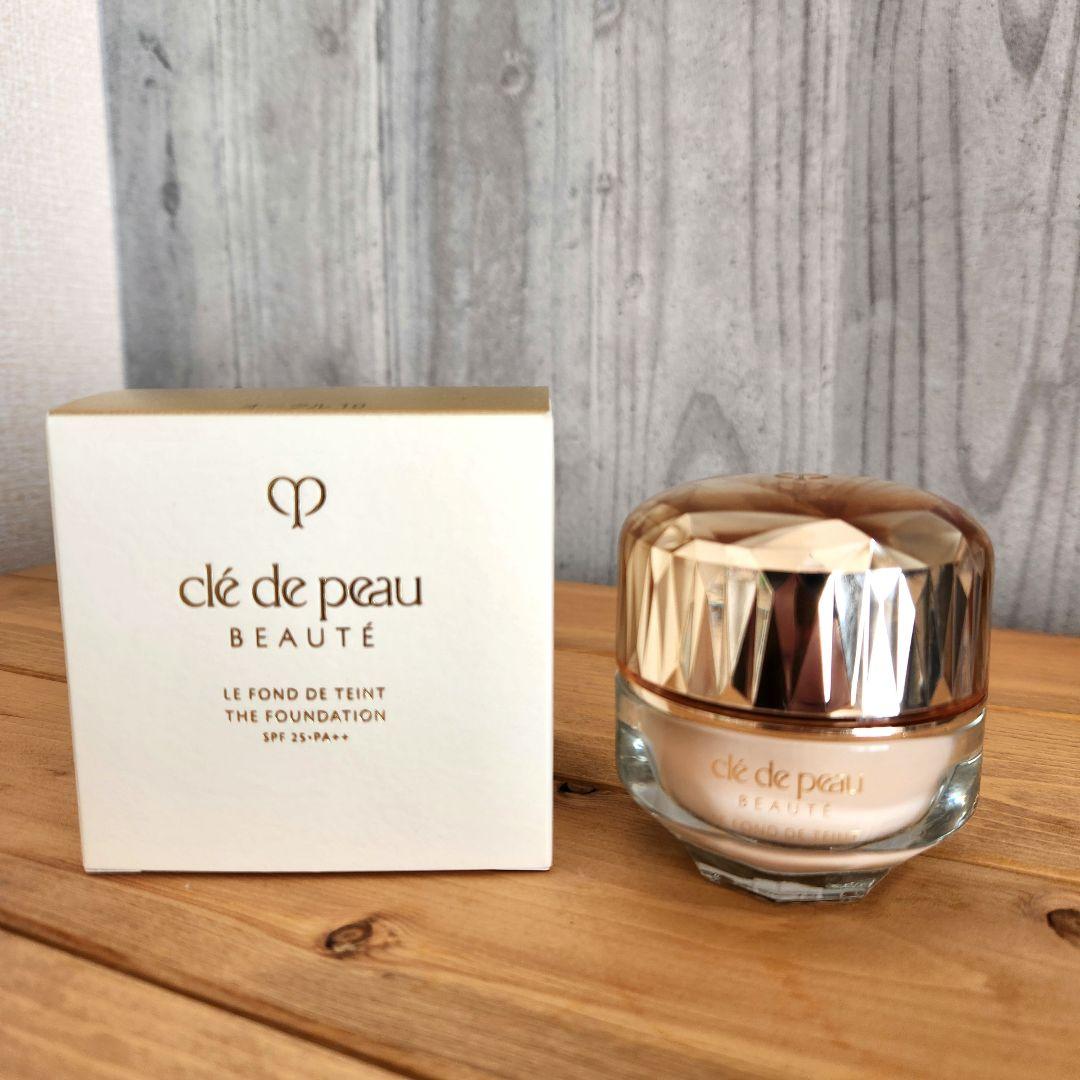 ぷーさん クレ・ド・ポーボーテ ル・フォンドゥタンn ピンクオークル10