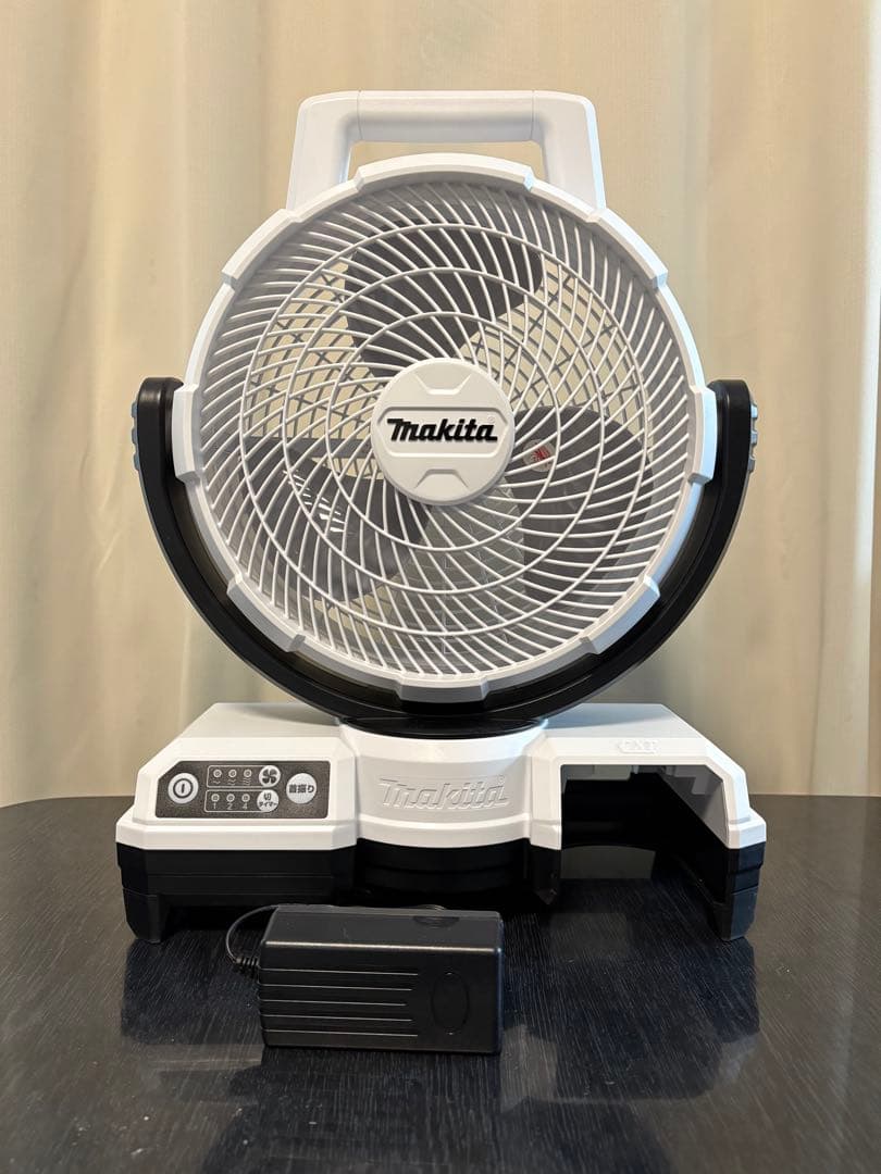 Makita 充電式ファン CF202D