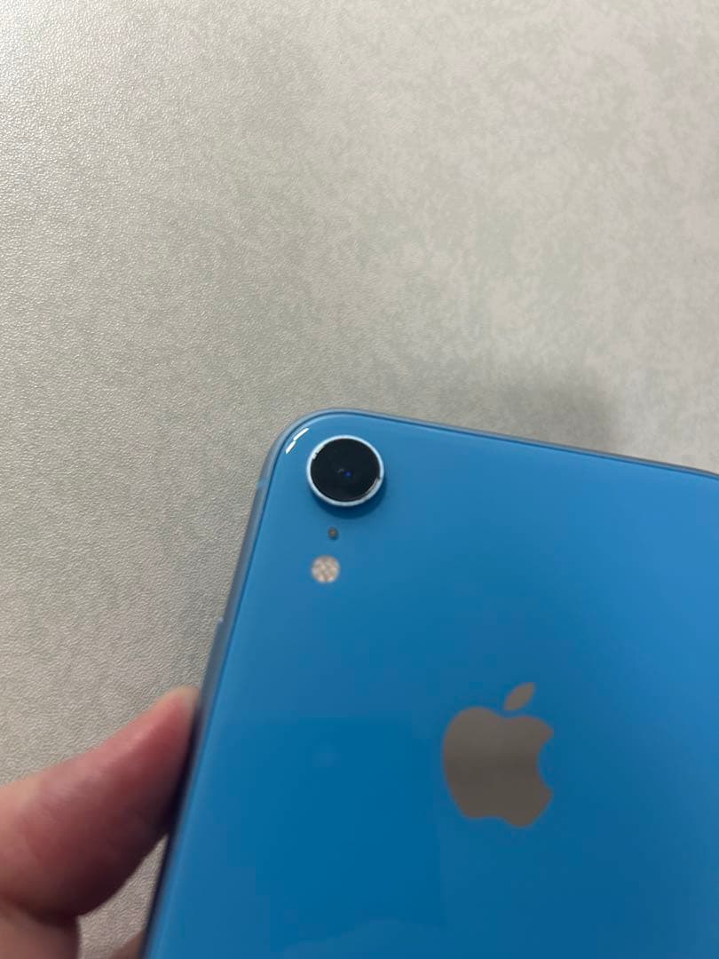 iPhone XR 本体（初期化済、SIMフリー、バッテリー80%、128GB）