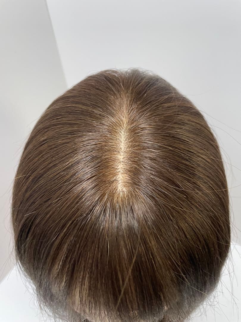 フルウィッグ人毛100%医療ウィッグ鎖骨ミディアム　ストレート　ブラウン