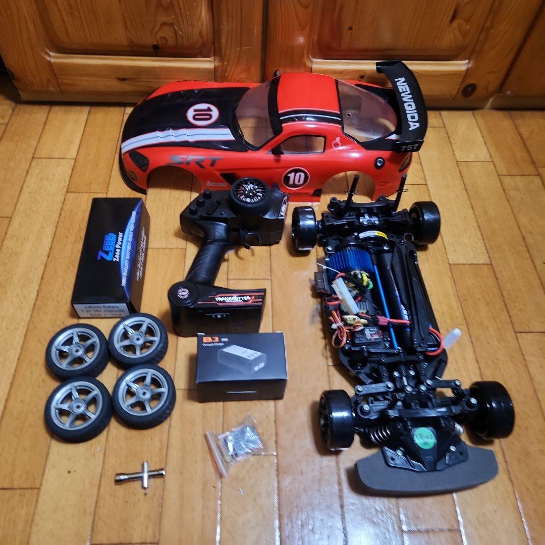 タミヤ ドリフト ラジコン フルセット　TT02　　ダッジバイパー　　　tt01