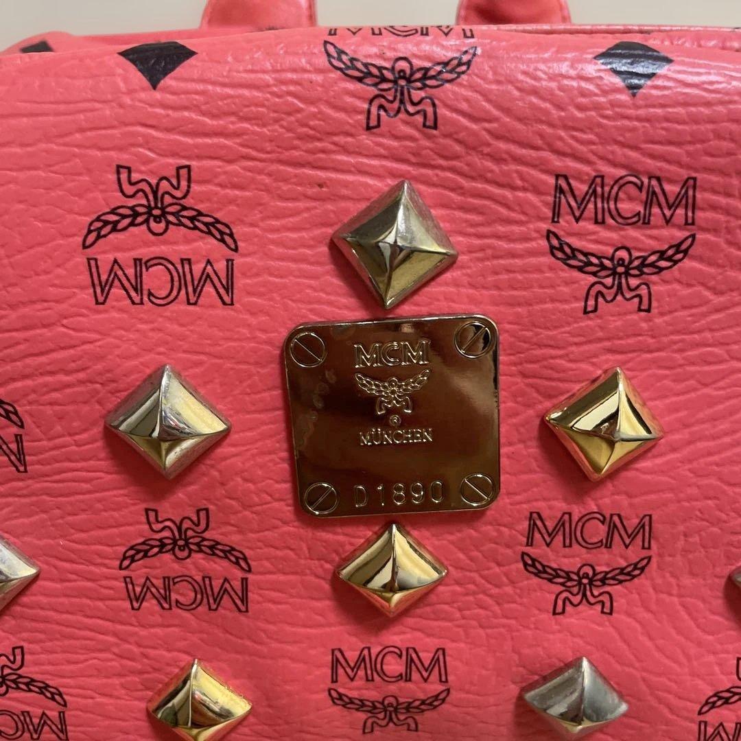 MCM スタッズ付きリュック