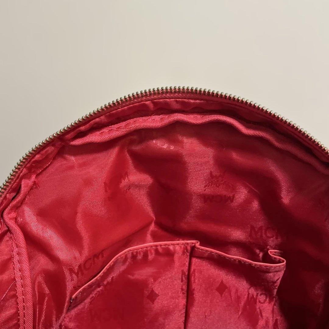 MCM スタッズ付きリュック