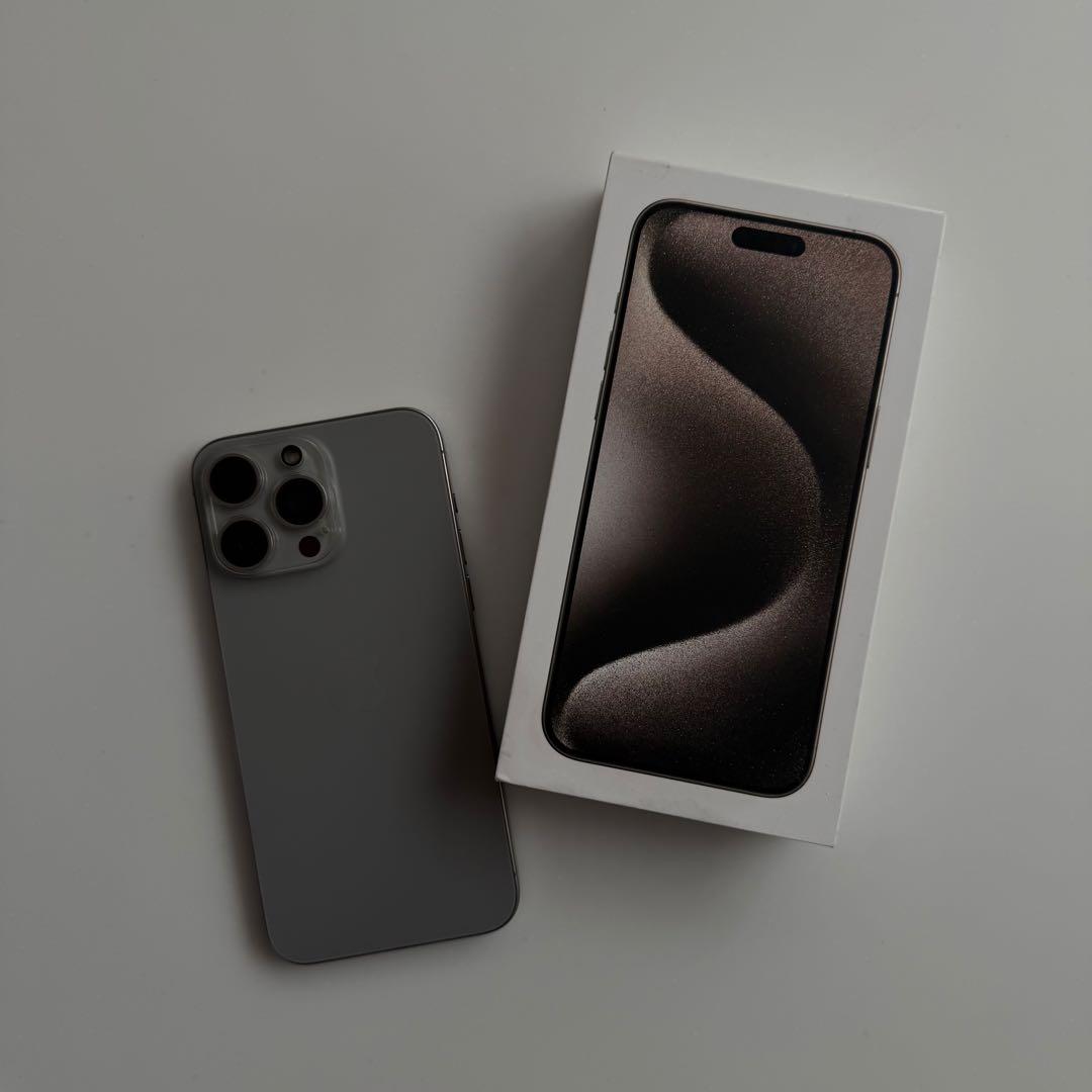 iPhone15pro max,ガラスフィルム付