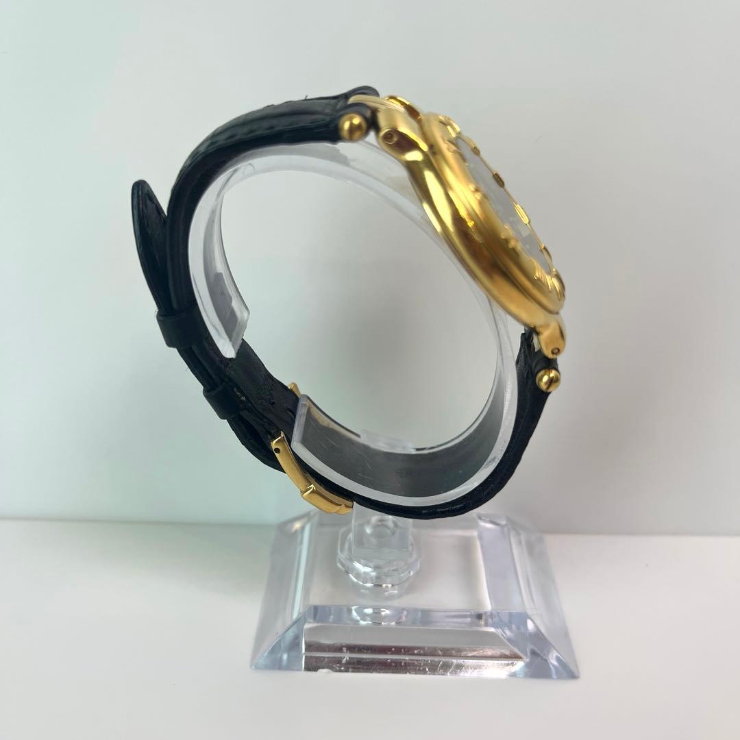 [美品]FENDI 900G オールゴールド レザーベルト 腕時計 希少品Y2K