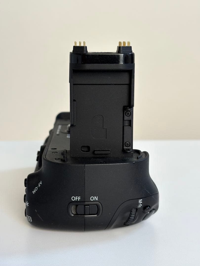 Canon EOS 5D Mark III 本体と付属品