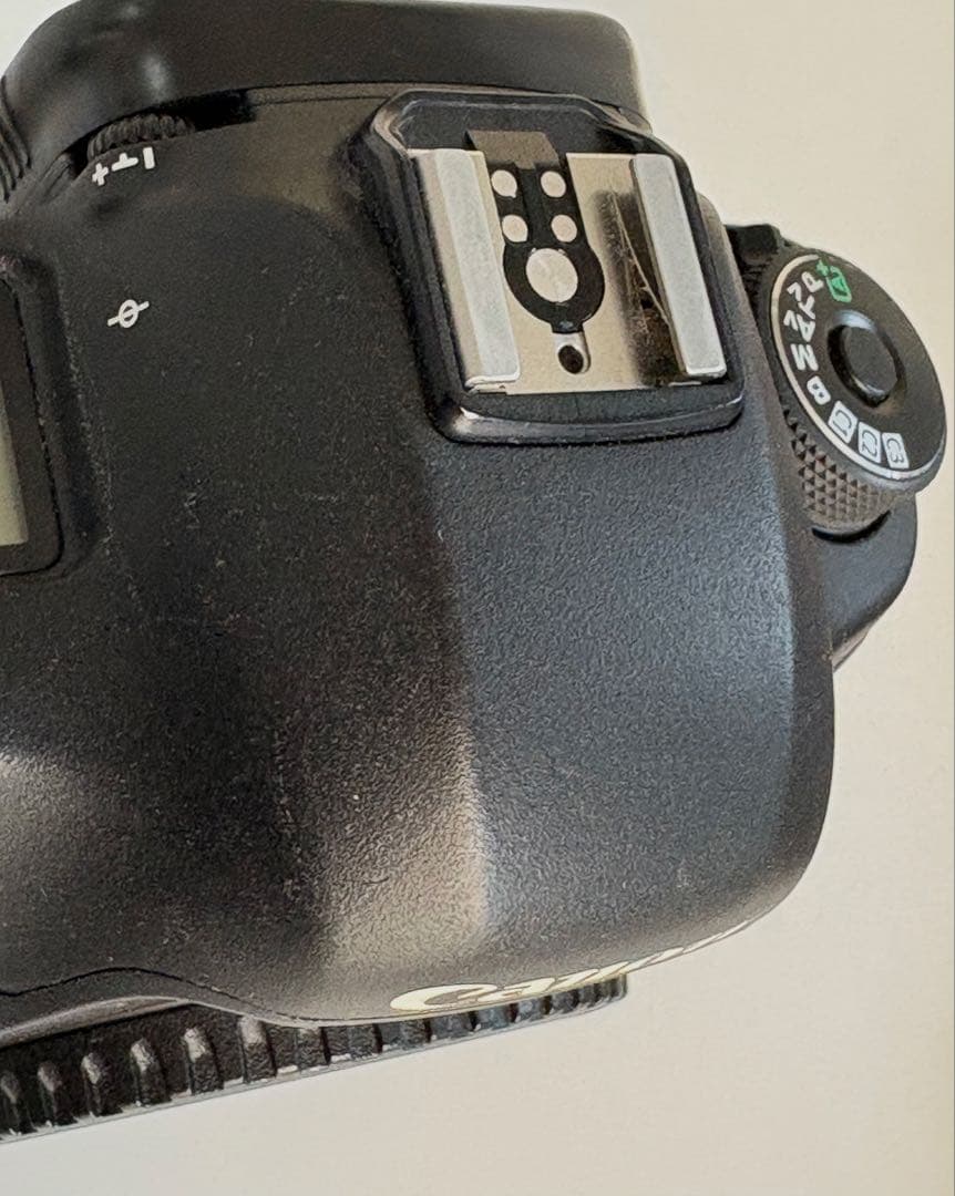 Canon EOS 5D Mark III 本体と付属品