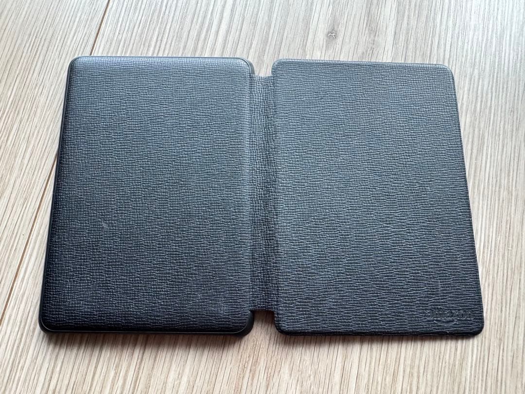 Kindle Paperwhite 第10世代　32GB 広告なし　カバー付