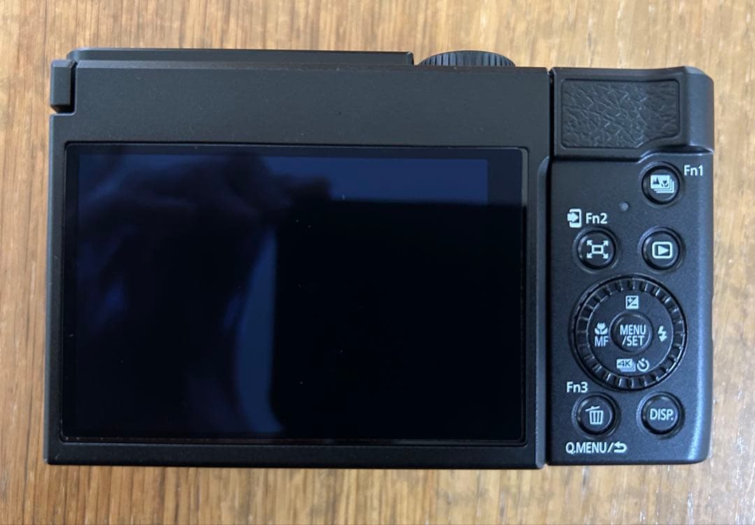 【新同品】Panasonic LUMIX DC-TZ99予備バッテリー・充電器