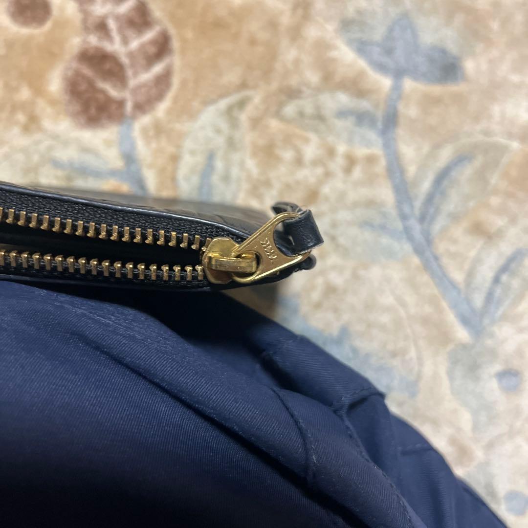 ブラックレザーケース